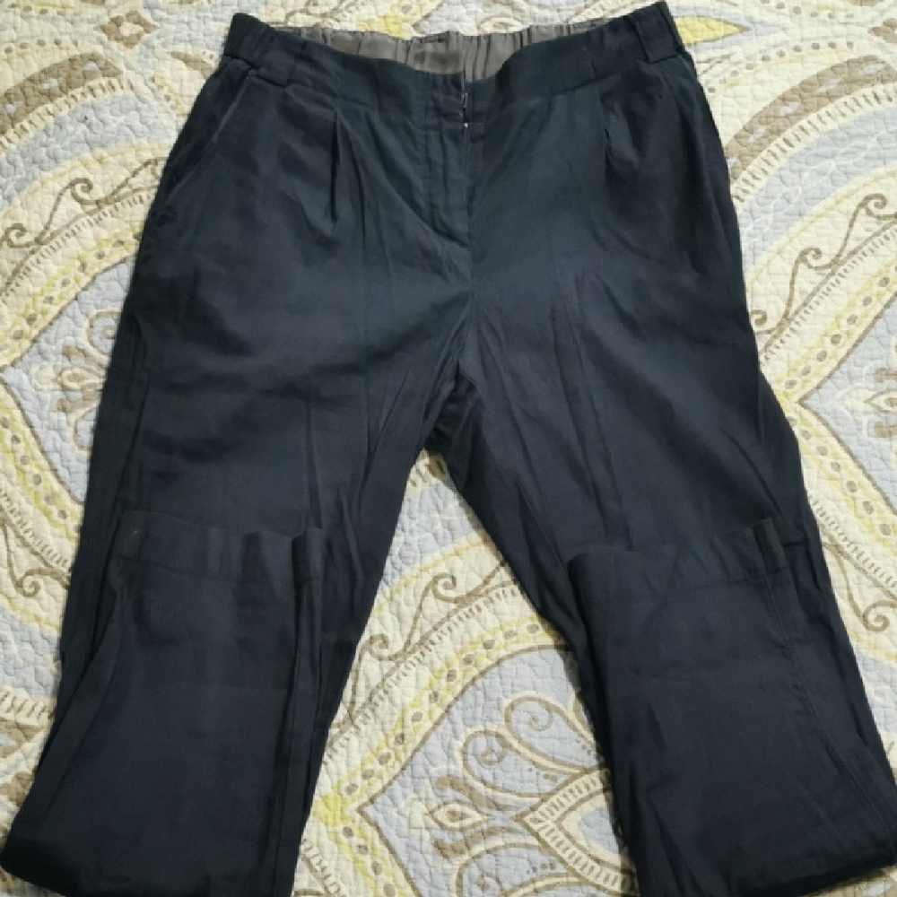 *3 For $40 Item*. Black Cropped Ankle Pants with Tailored Fit